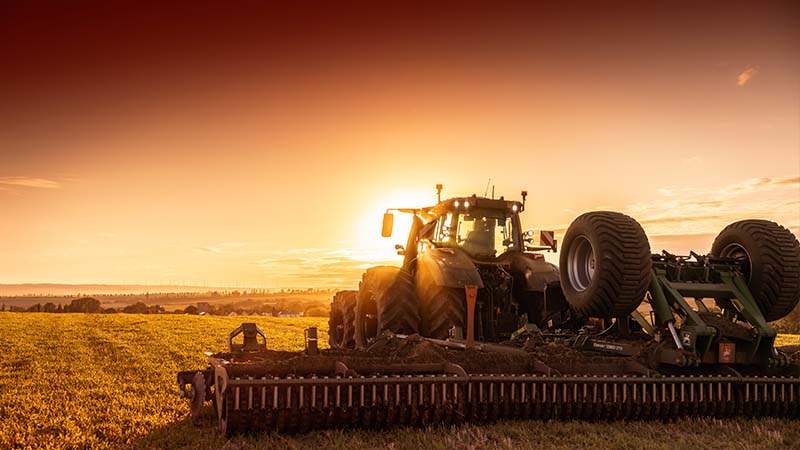 Tracteur puissant  tracteur série T l Valtra