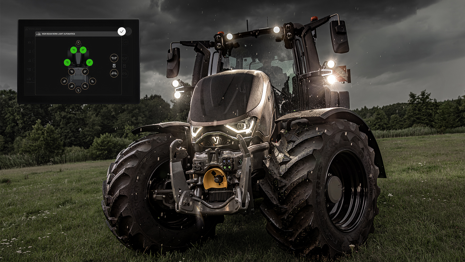 valtra-t-series-smart-lighting_1600x900.jpg