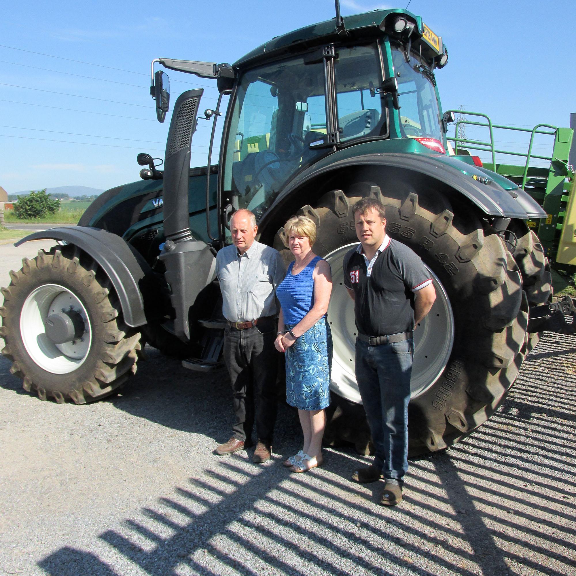 Mackay Machinery staff: Alan Mackay, Irene Mackay and Ross Anderson.