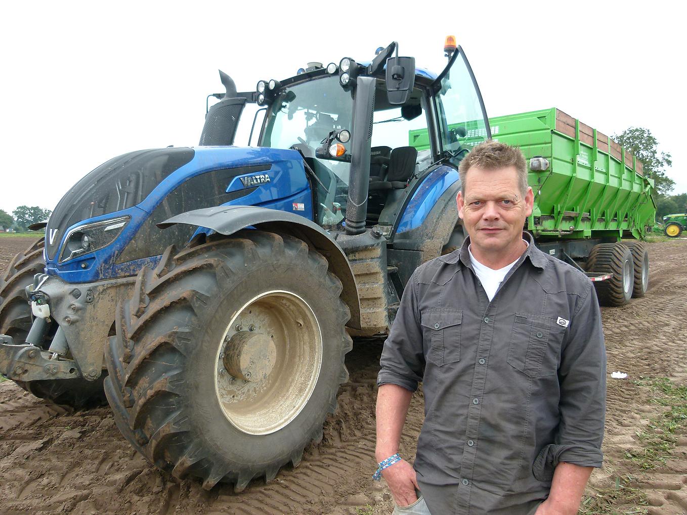 Rene Cobussen akkerbouwer en loonwerker in Horssen (Gld)