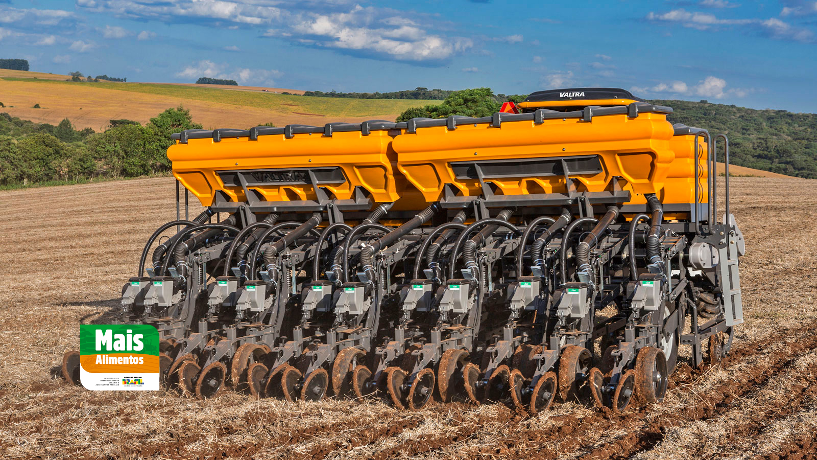 valtra-plantadeira-hitech-HERO-v2.jpg